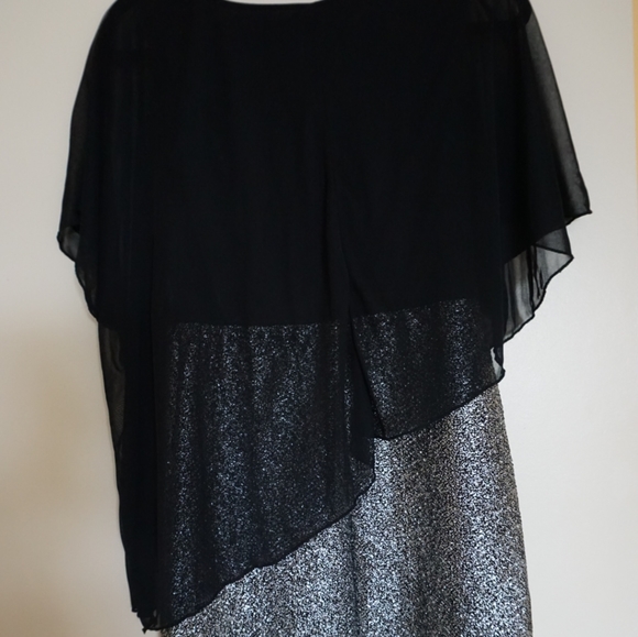 Evening dress - Picture 3 of 7